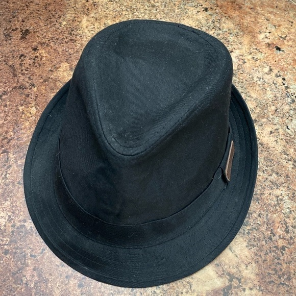 2 Fedora Hats brown/black. Pinch style Levi’s Strauss co. Cotton - Picture 2 of 12